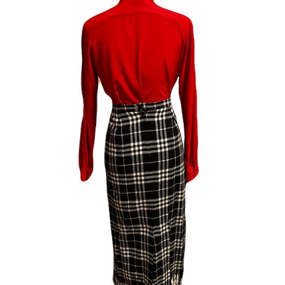 Requirements Wool Blend Plaid Skirt with Fringe Hem |Size 12P | EUC - Picture 3 of 6
